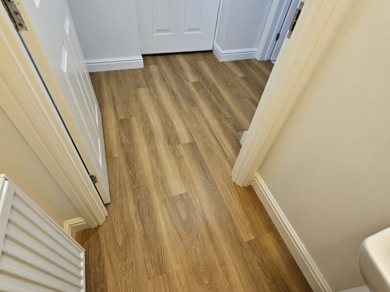 Amtico - Spacia - Honey Oak