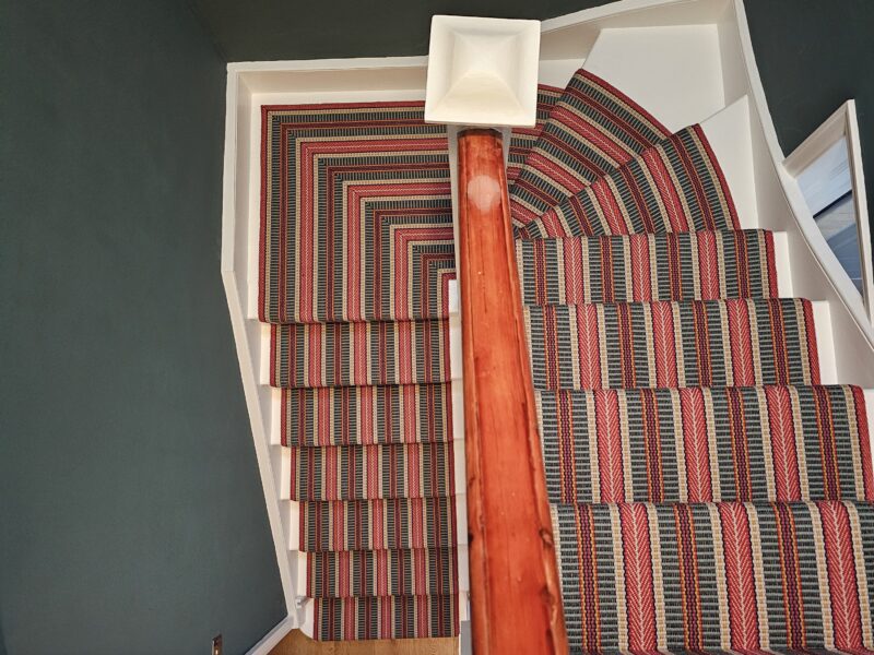 Roger Oates Design - Masai Madder 69cm