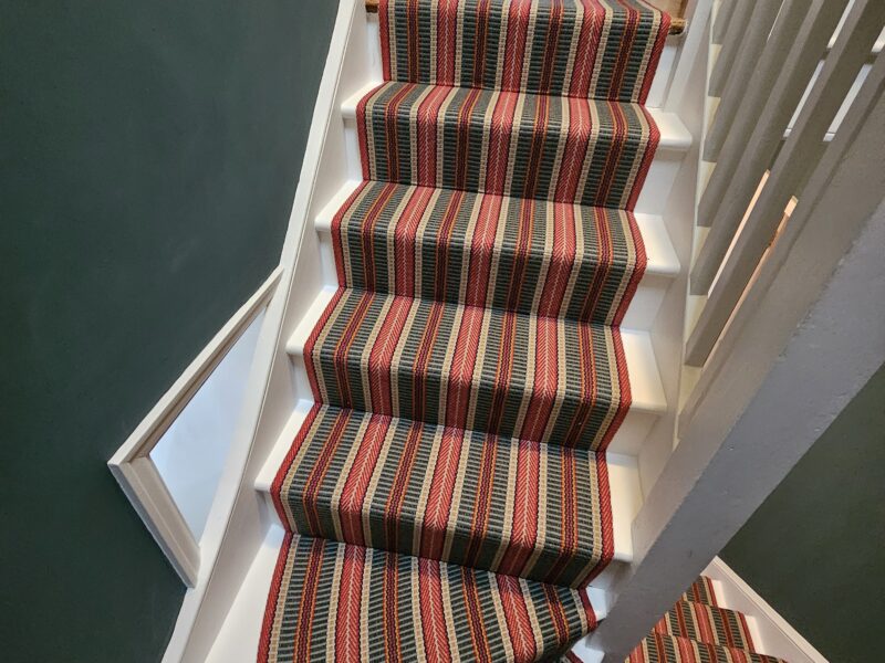 Roger Oates Design - Masai Madder 69cm